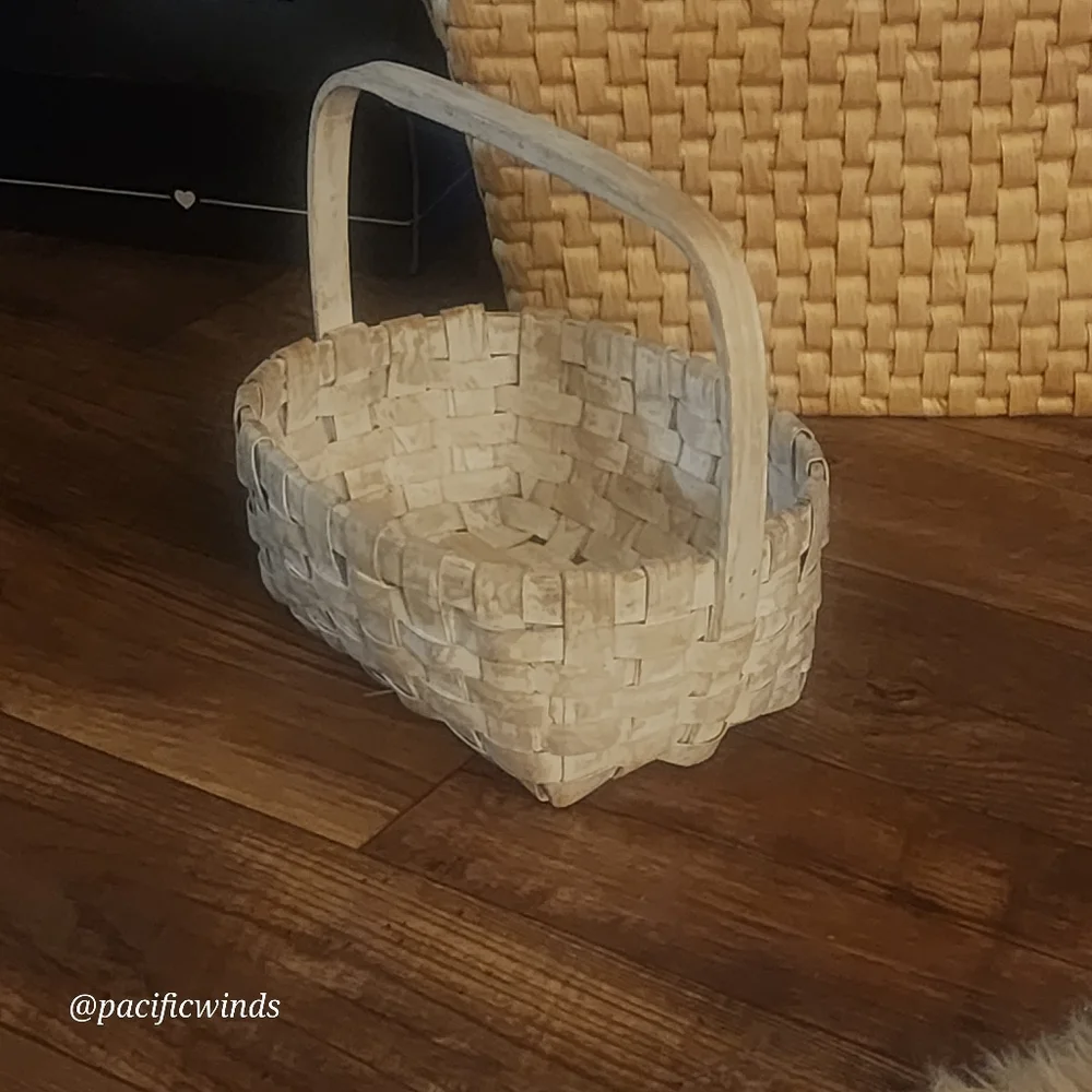 ASH WOOD VINTAGE WOVEN WHITEWASHED BASKET GATHERING BASKET